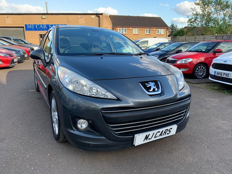 View PEUGEOT 207 1.6 HDi Sport Euro 5 5dr