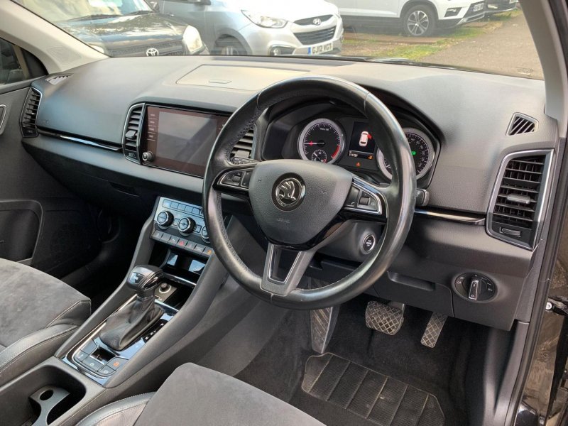 SKODA KAROQ