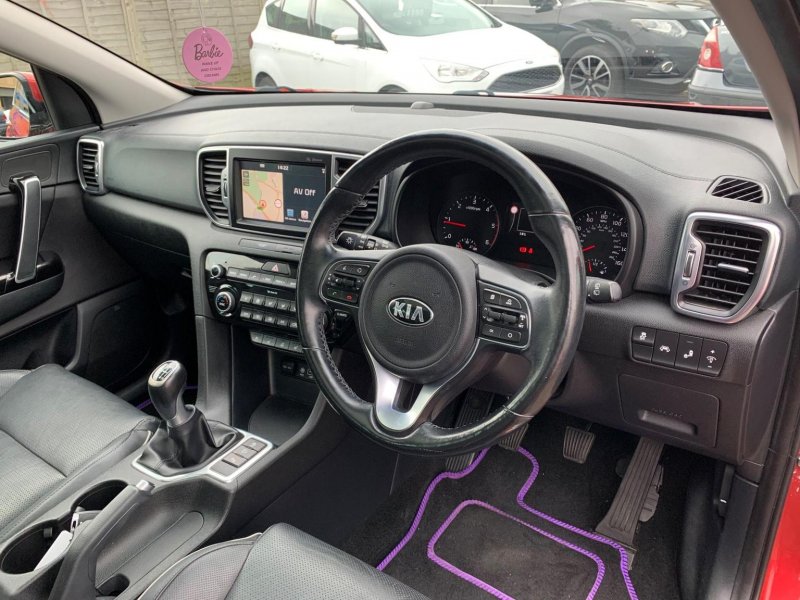 KIA SPORTAGE