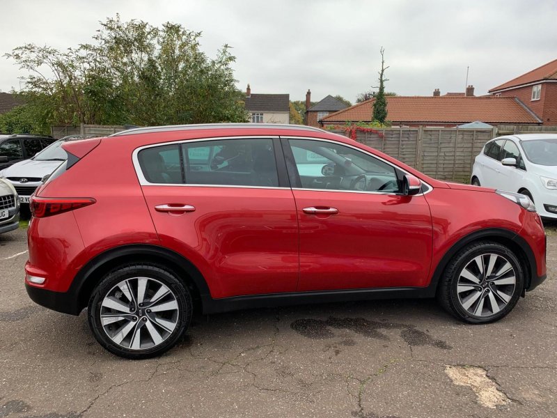 KIA SPORTAGE