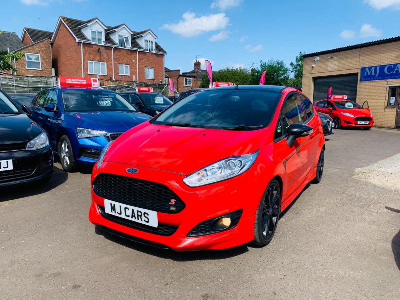 View FORD FIESTA 1.0T EcoBoost Zetec S Euro 6 (s/s) 3dr