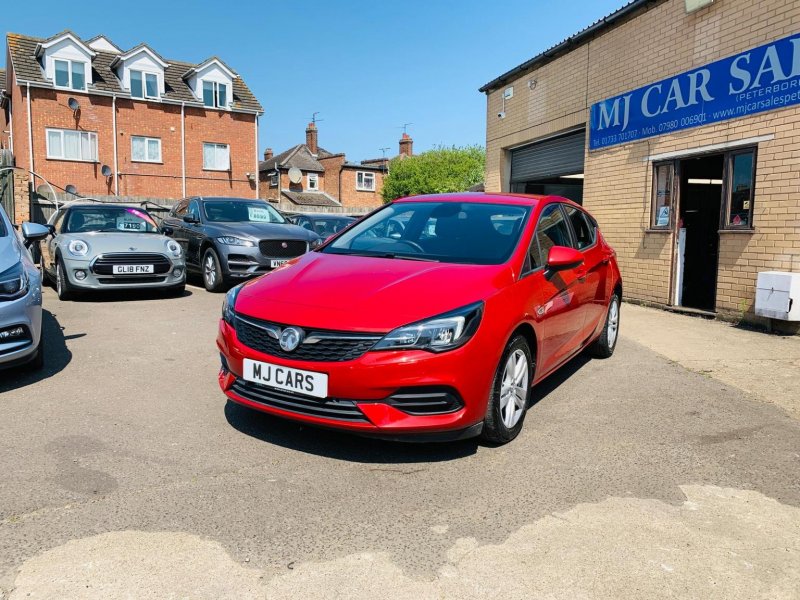 View VAUXHALL ASTRA 1.5 Turbo D Business Edition Nav Euro 6 (s/s) 5dr