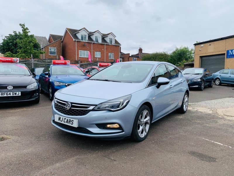 View VAUXHALL ASTRA 1.6i Turbo SRi Euro 6 (s/s) 5dr