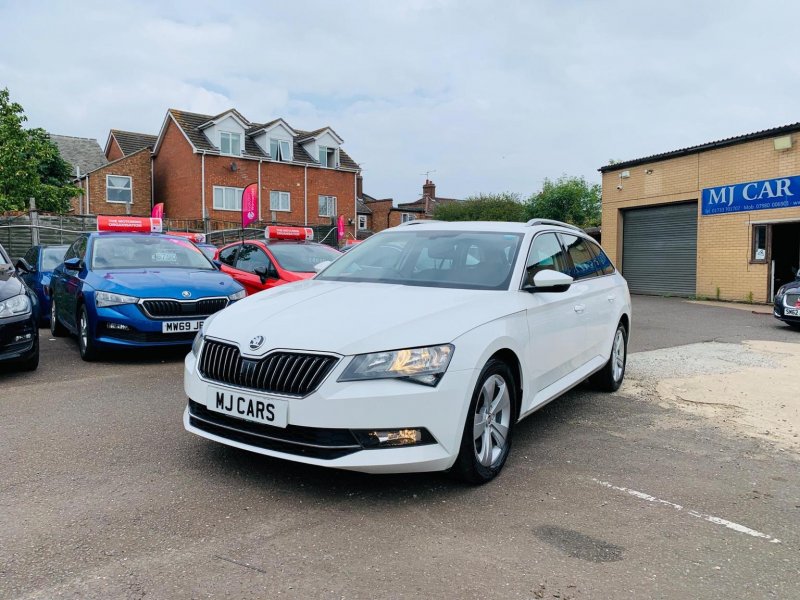 View SKODA SUPERB 2.0 TDI SE Euro 6 (s/s) 5dr