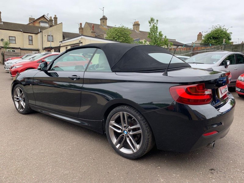 BMW 2 SERIES
