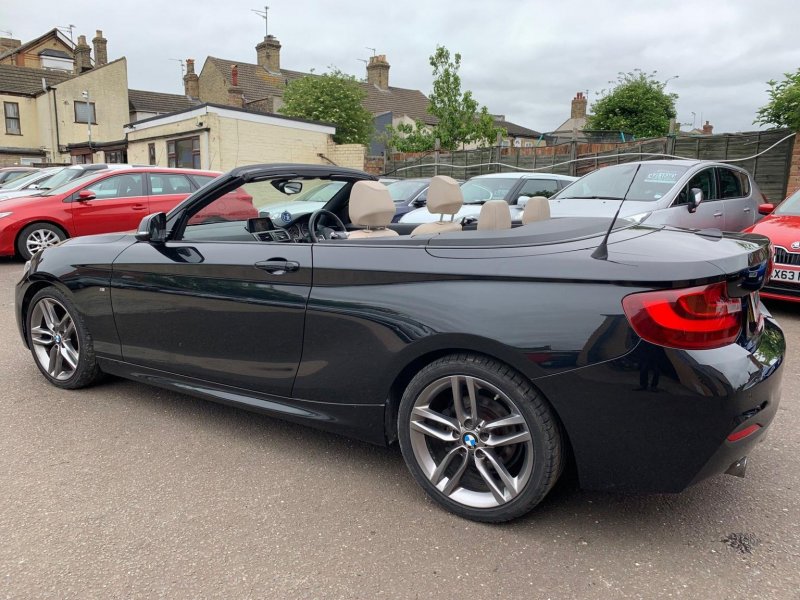 BMW 2 SERIES